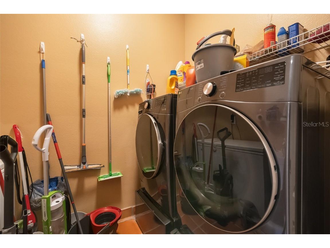 10327 Meadow Crossing Drive Tampa FL 33647 TB8413517 image23