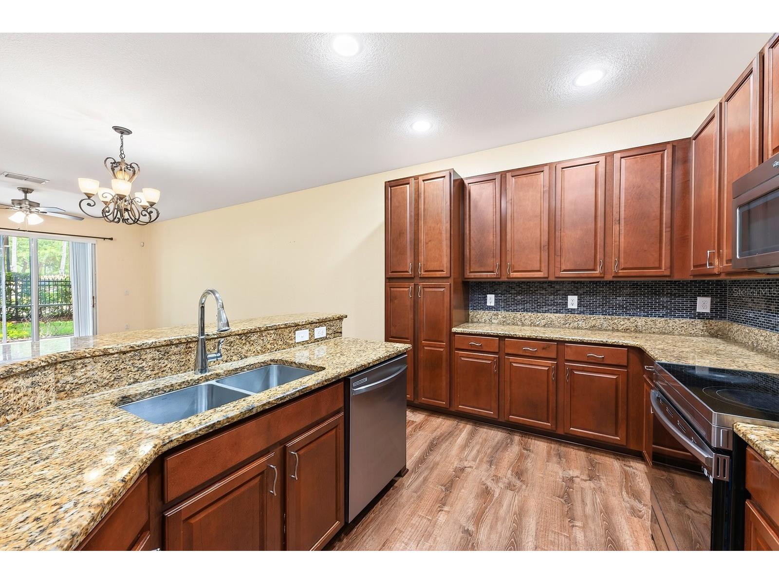 10329 Belfry Circle Orlando FL 32832 O6405039 image8