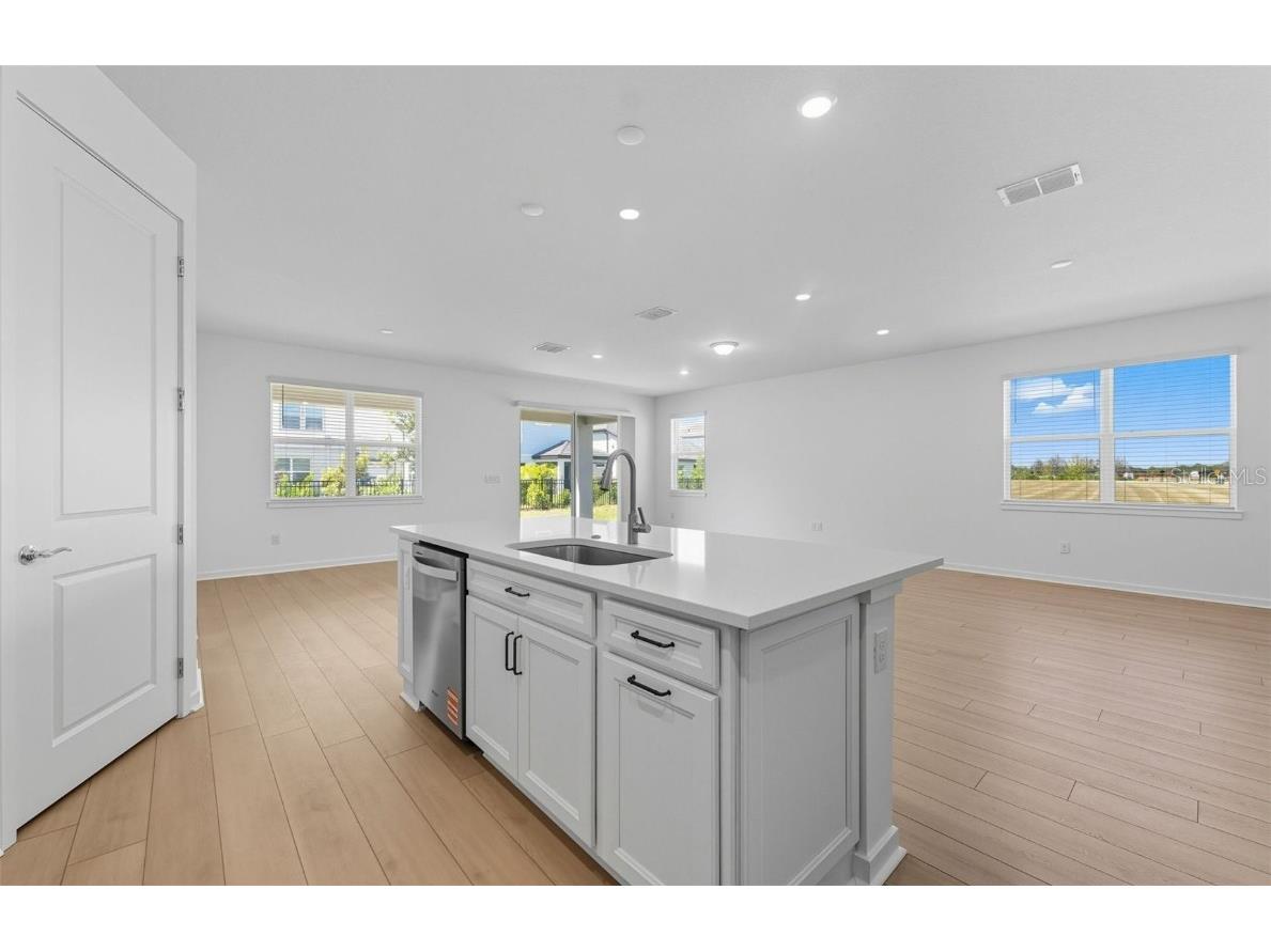 10329 Spruce River Way Parrish FL 34219 TB8407791 image4