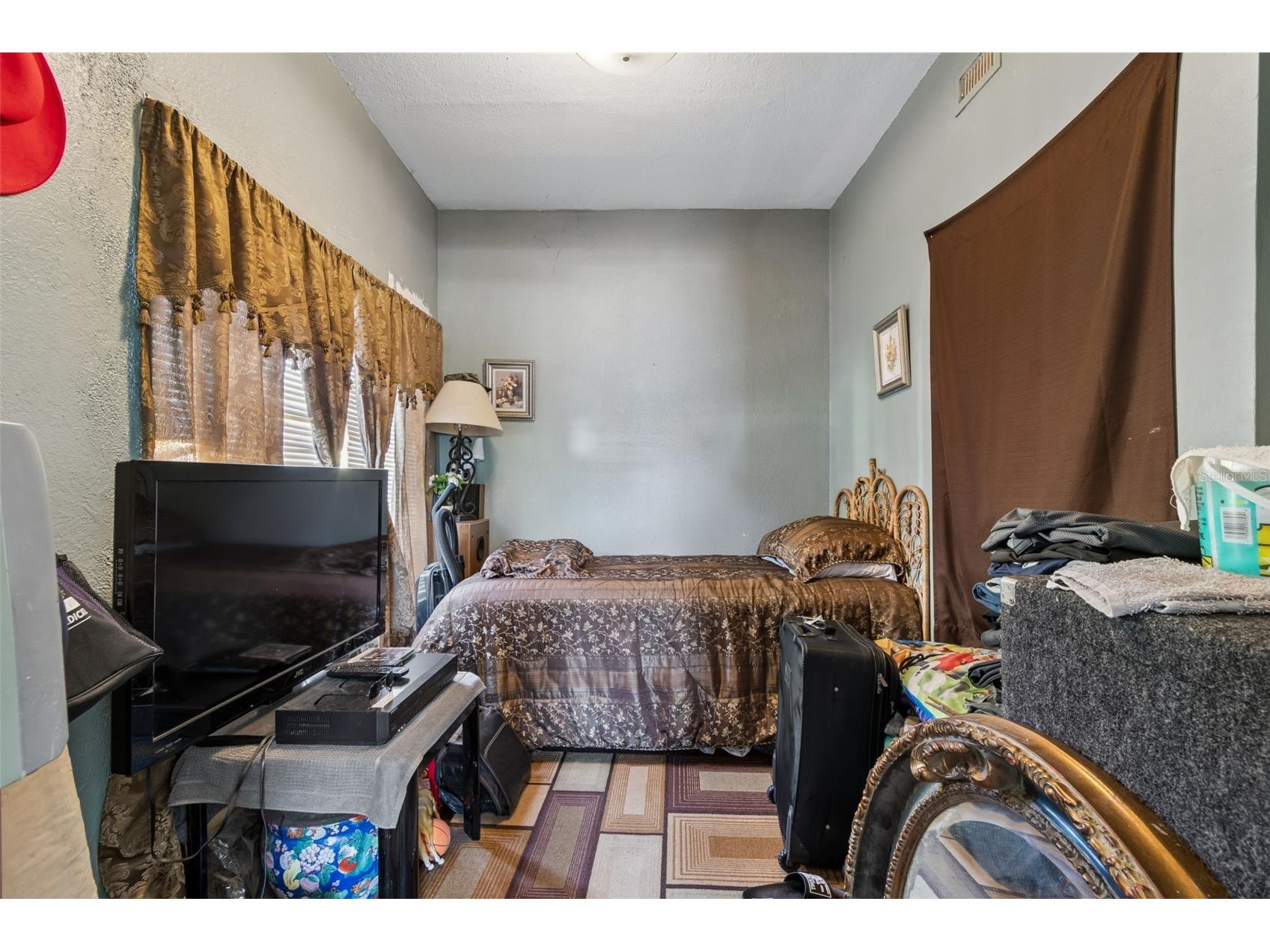 1033 19th Avenue S Saint Petersburg FL 33705 TB8503357 image28