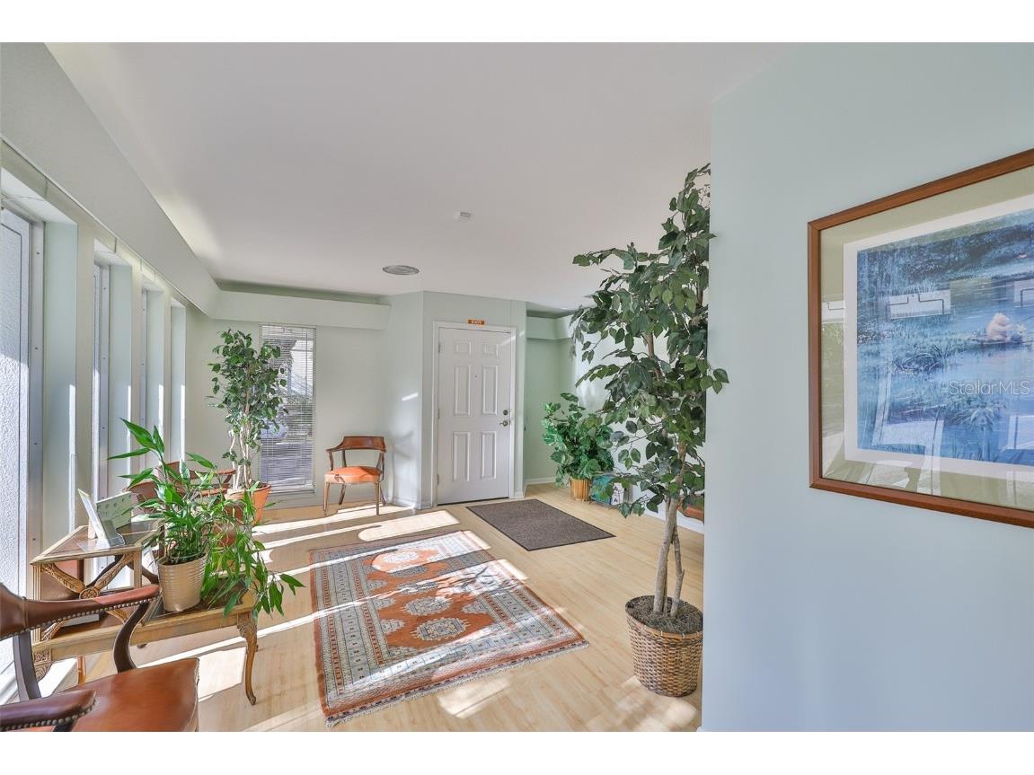 1033 7th Avenue N Saint Petersburg FL 33705 TB8409038 image7