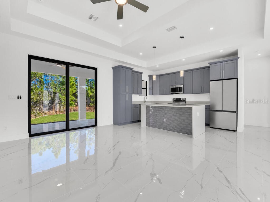 1033 Bassinger Avenue S Lehigh Acres FL 33974 C7521590 image6