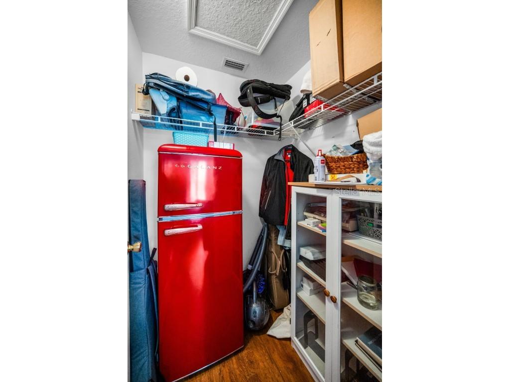 1033 Bella Vista Drive NE Saint Petersburg FL 33702 TB8430357 image34