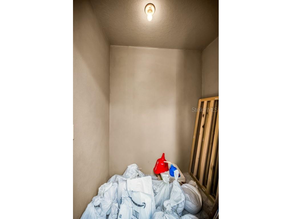 1033 Bella Vista Drive NE Saint Petersburg FL 33702 TB8430357 image44