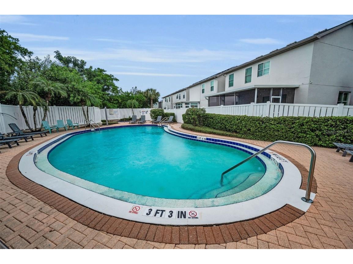 1033 Bella Vista Drive NE Saint Petersburg FL 33702 TB8430357 image47