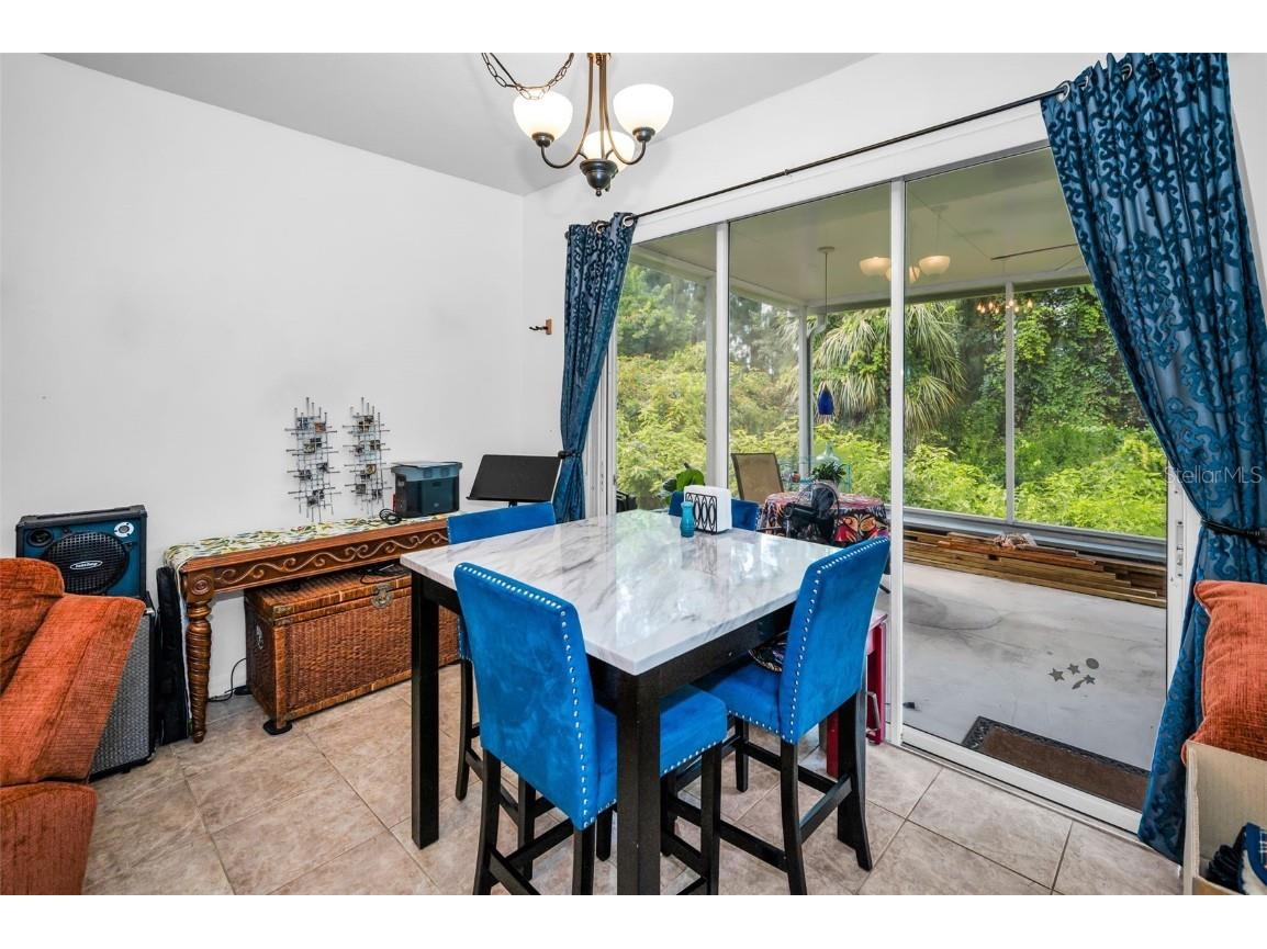 1033 Bella Vista Drive NE Saint Petersburg FL 33702 TB8430357 image9