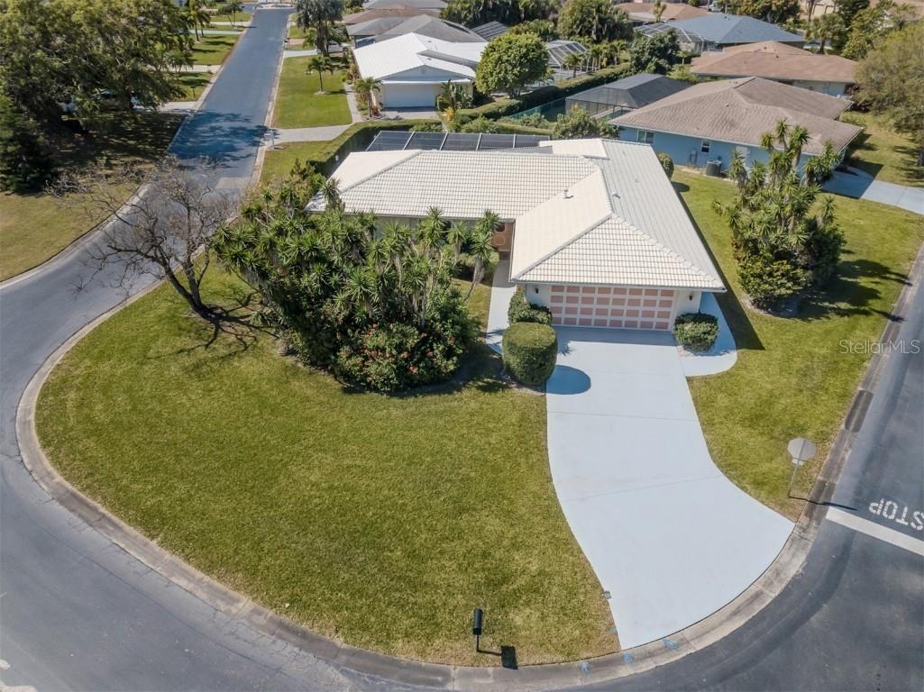 1033 Burning Oak Court Venice FL 34293 N6131564 image1