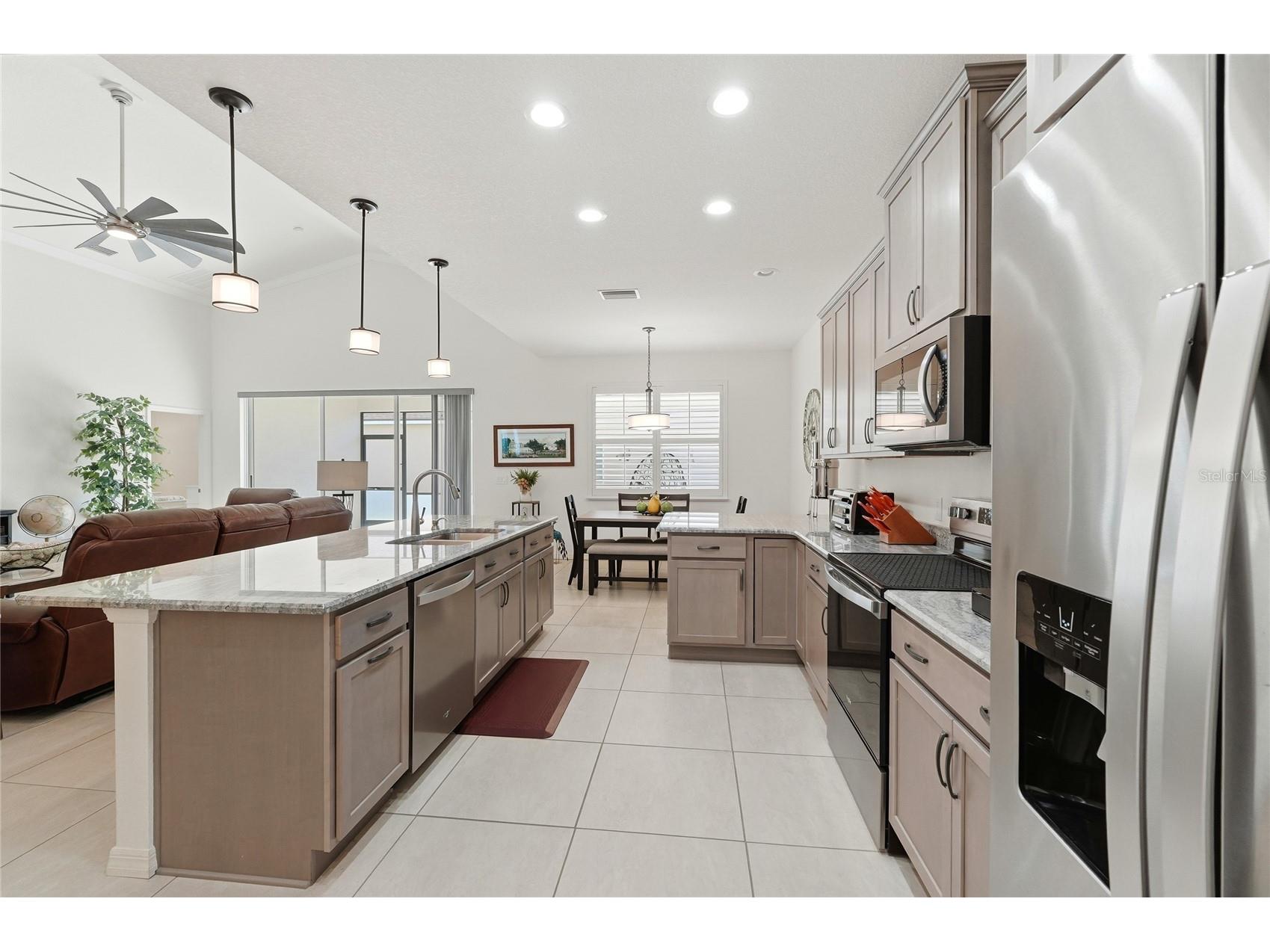 1033 Sawgrass Drive Winter Haven FL 33884 P4937685 image12