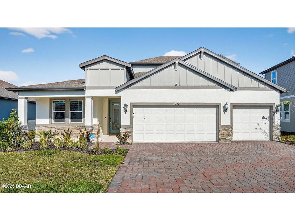 1033 Scramble Drive Daytona Beach FL 32124 - POND V4946080 image1