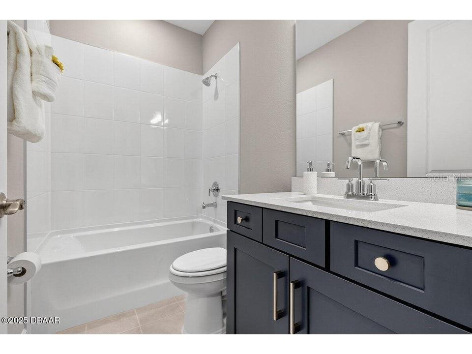 1033 Scramble Drive Daytona Beach FL 32124 - POND V4946080 image46