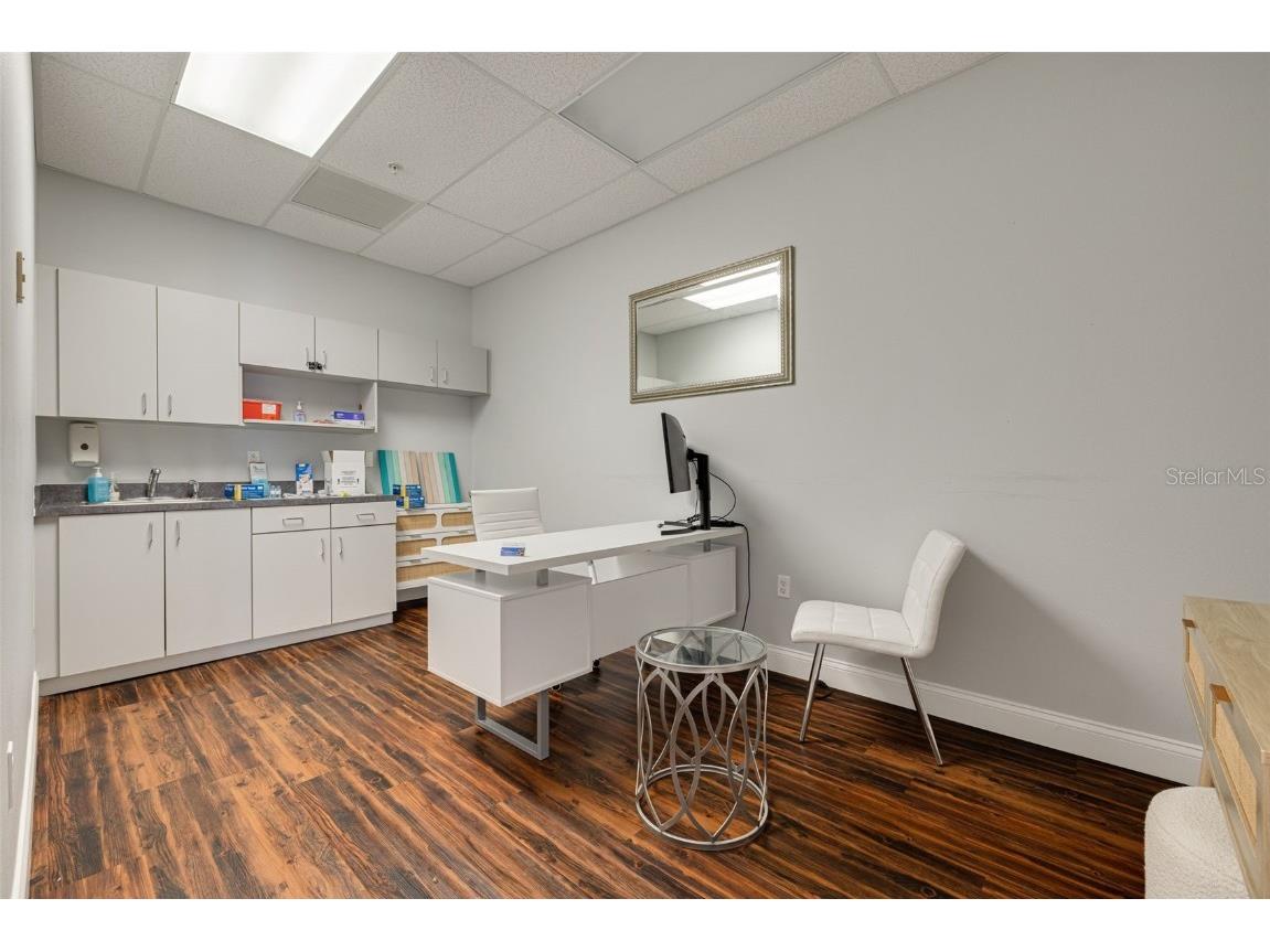 1033 W Bay Drive Largo FL 33770 TB8435360 image27