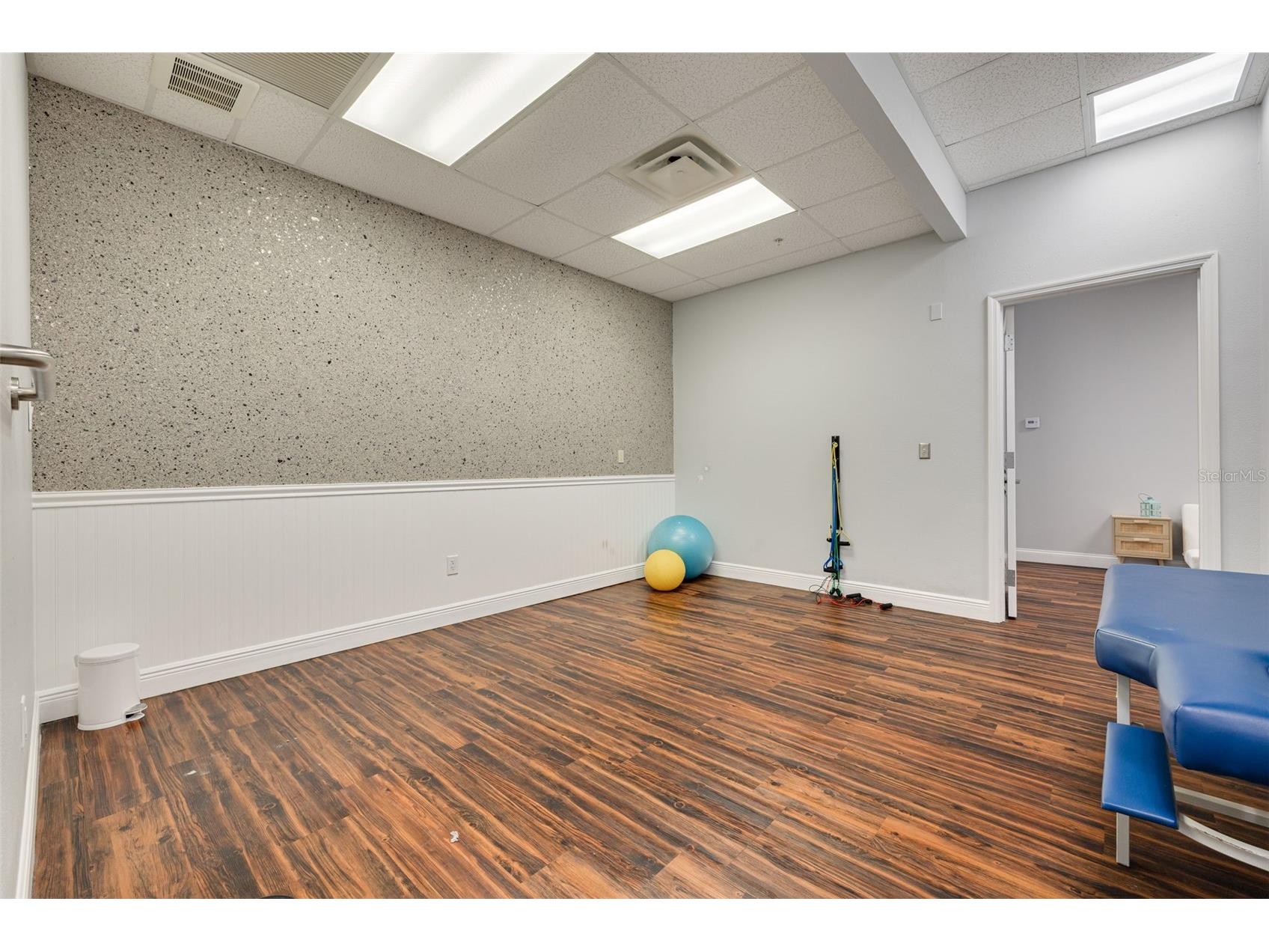 1033 W Bay Drive Largo FL 33770 TB8507651 image24