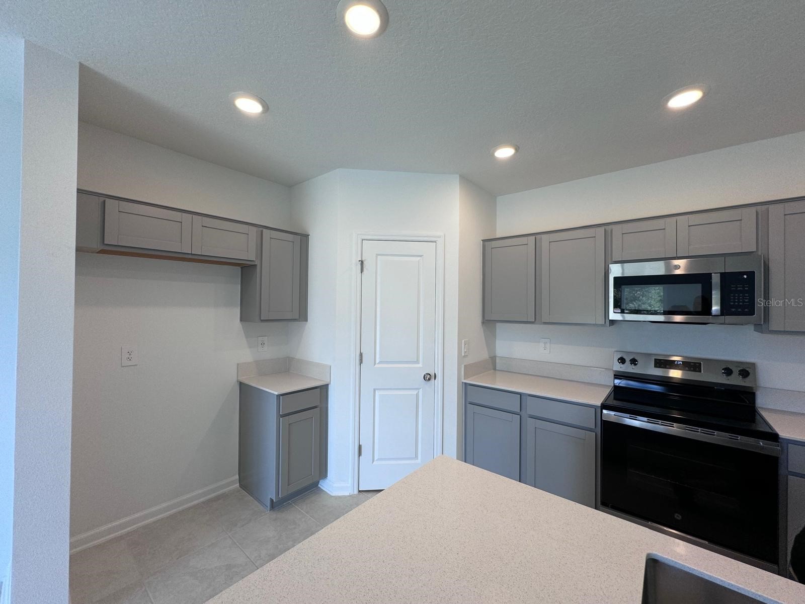 1033 Waterfall Boulevard Davenport FL 33837 O6411612 image10