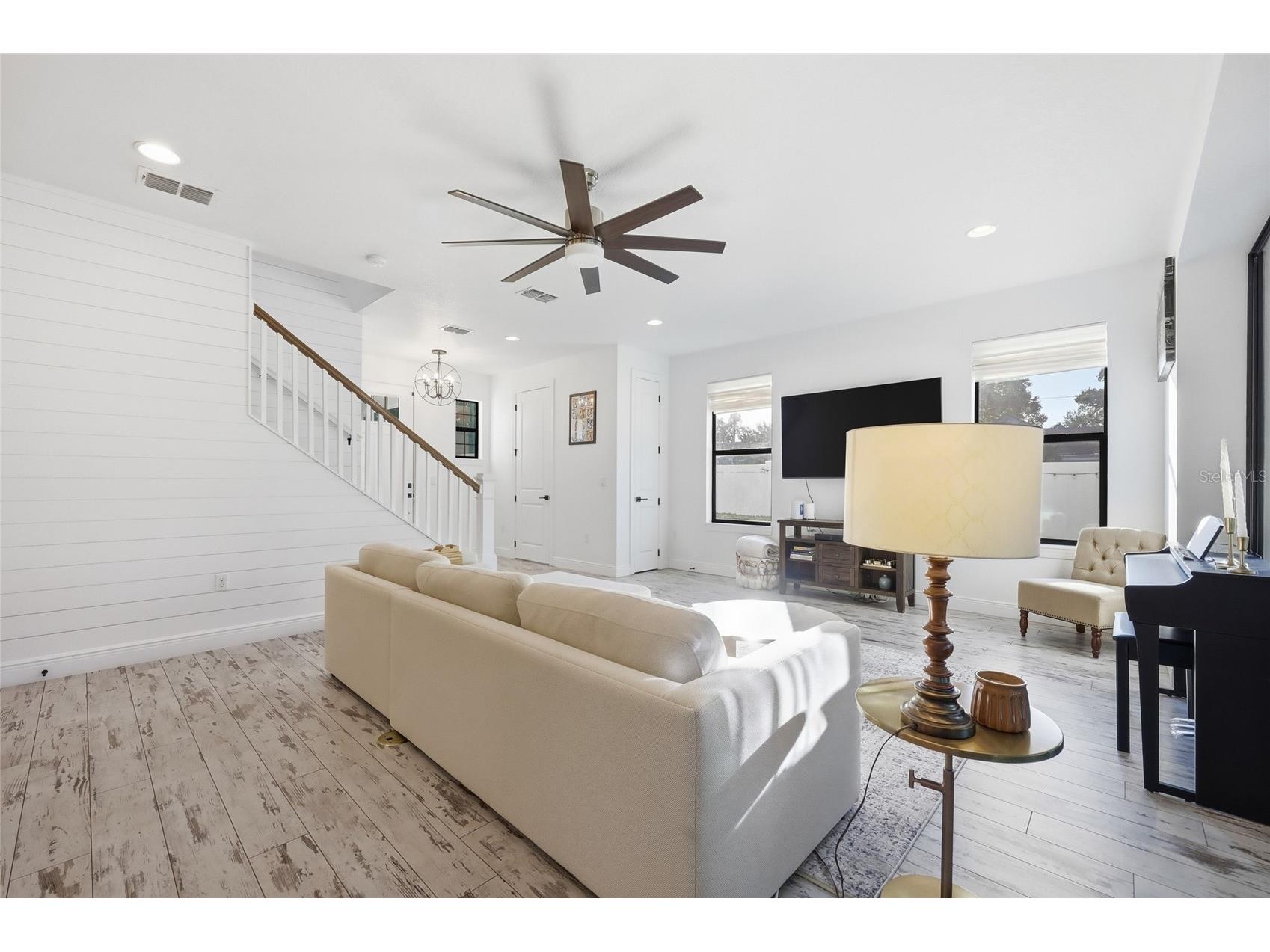1033 Wilks Avenue Orlando FL 32809 O6379678 image11