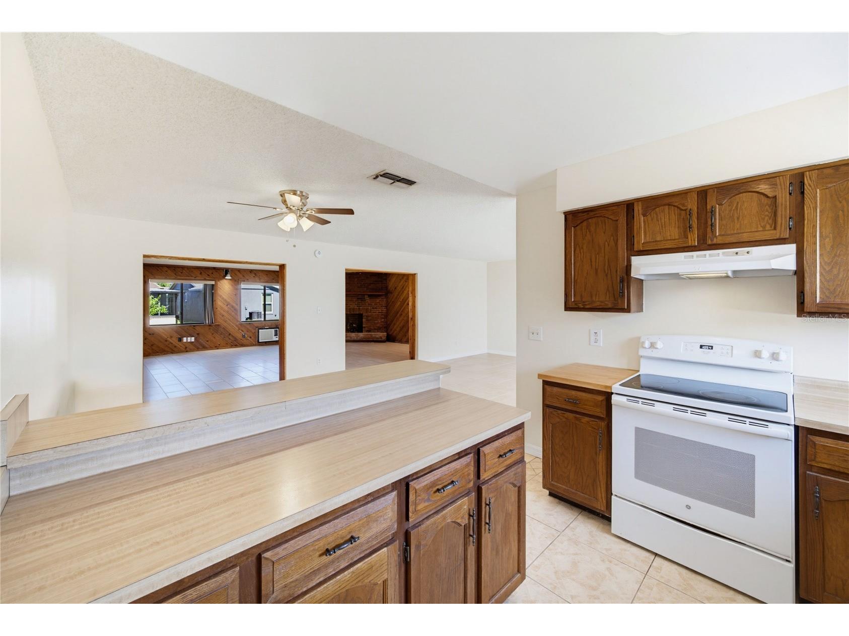 10330 Galliard Boulevard Orlando FL 32821 S5153526 image20