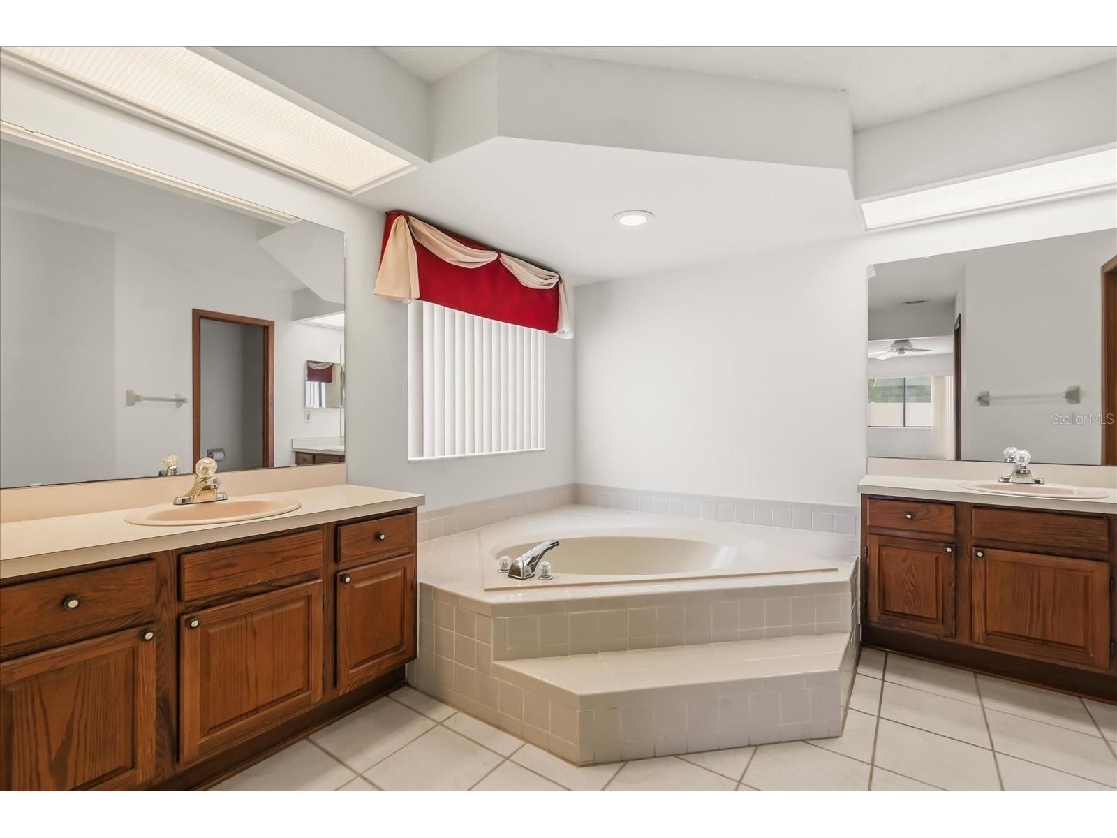 10330 Taraby Court Orlando FL 32817 O6402667 image20