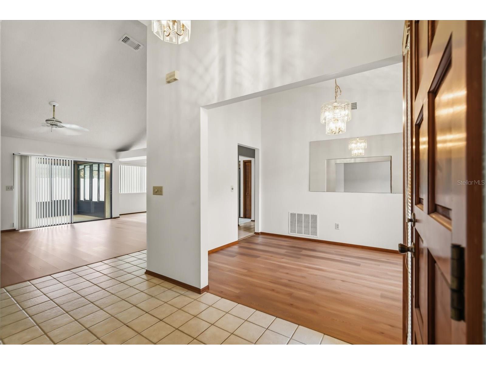 10330 Taraby Court Orlando FL 32817 O6402667 image3