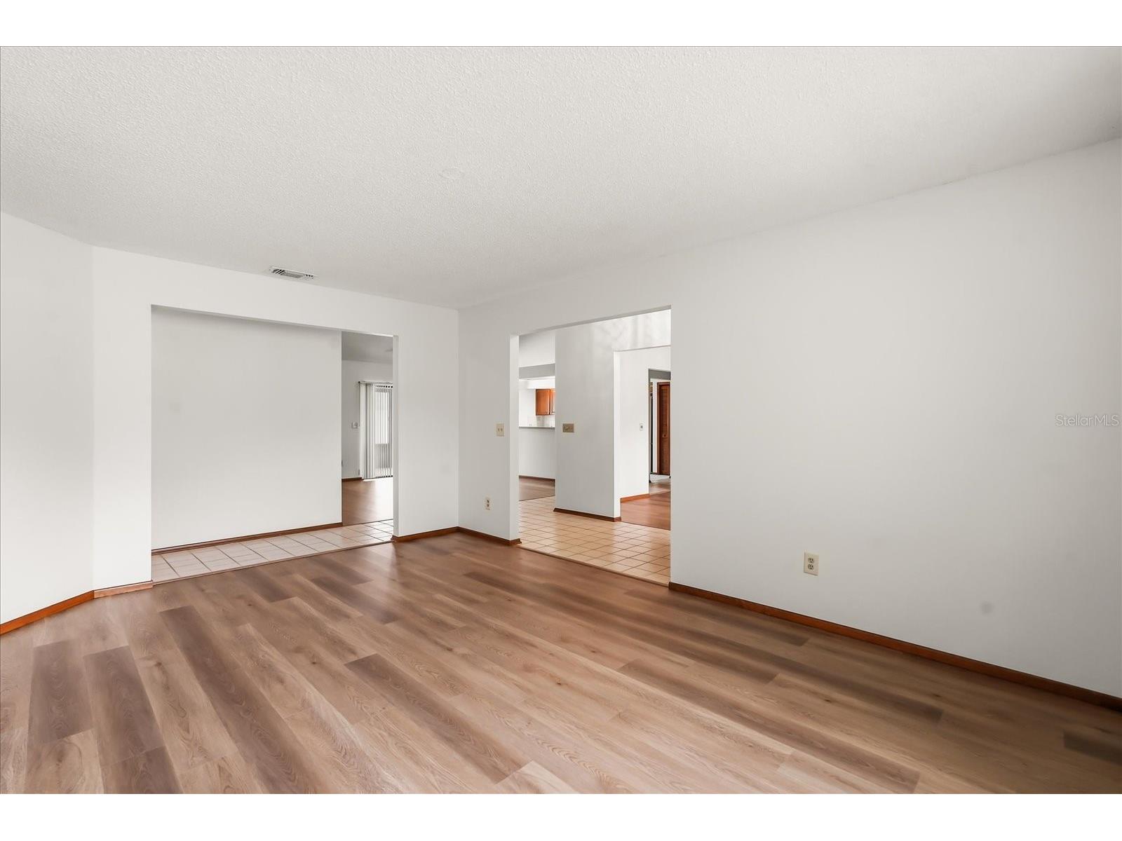 10330 Taraby Court Orlando FL 32817 O6402667 image8