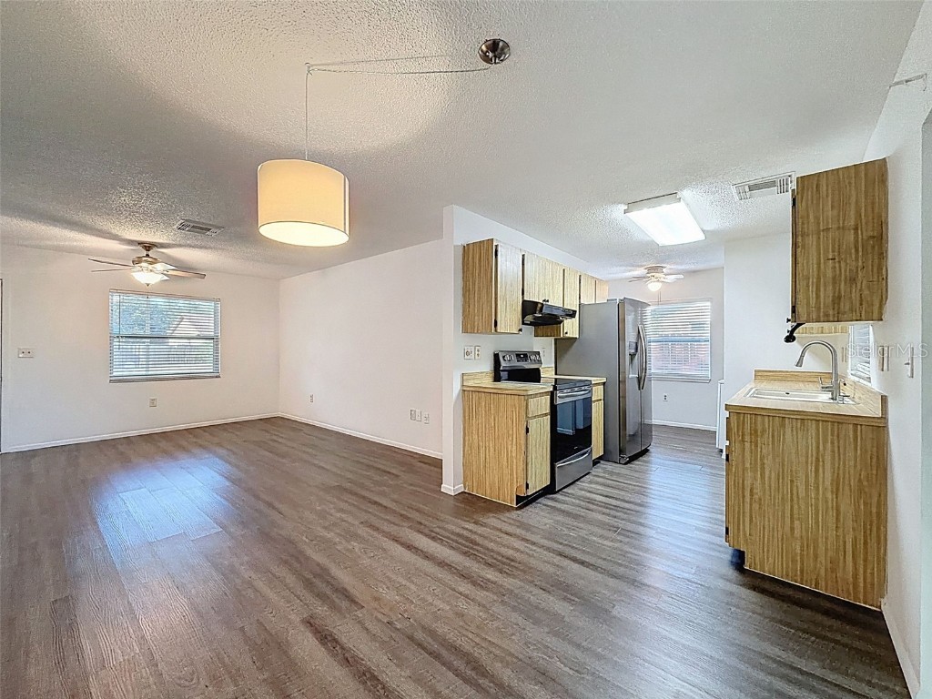 10330 White Cedar St Port Richey FL 34668 W7881286 image12