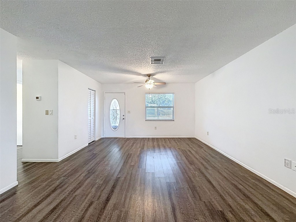 10330 White Cedar St Port Richey FL 34668 W7881286 image7