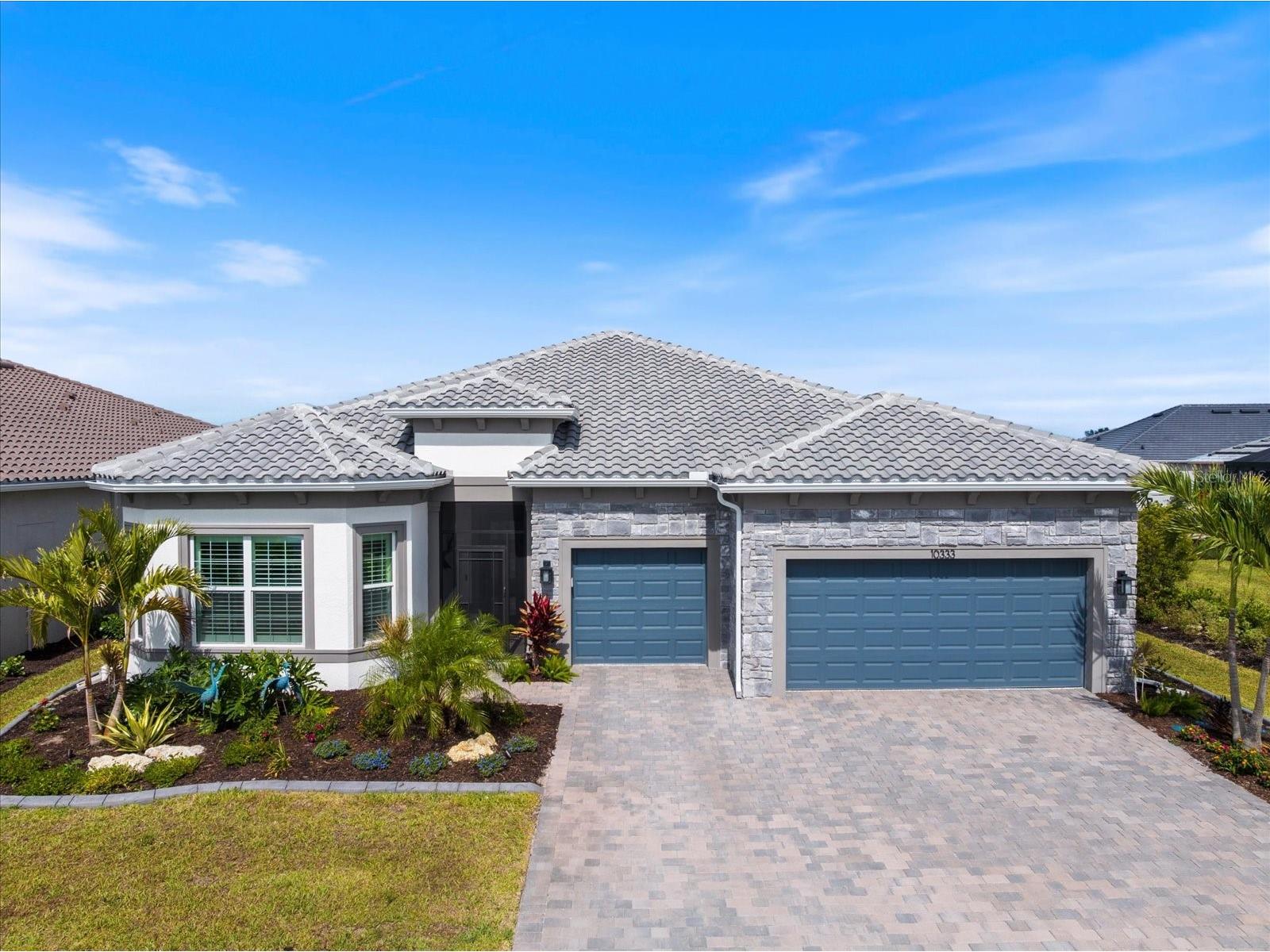 10333 Blue Runner Drive Englewood FL 34223 N6144234 image1