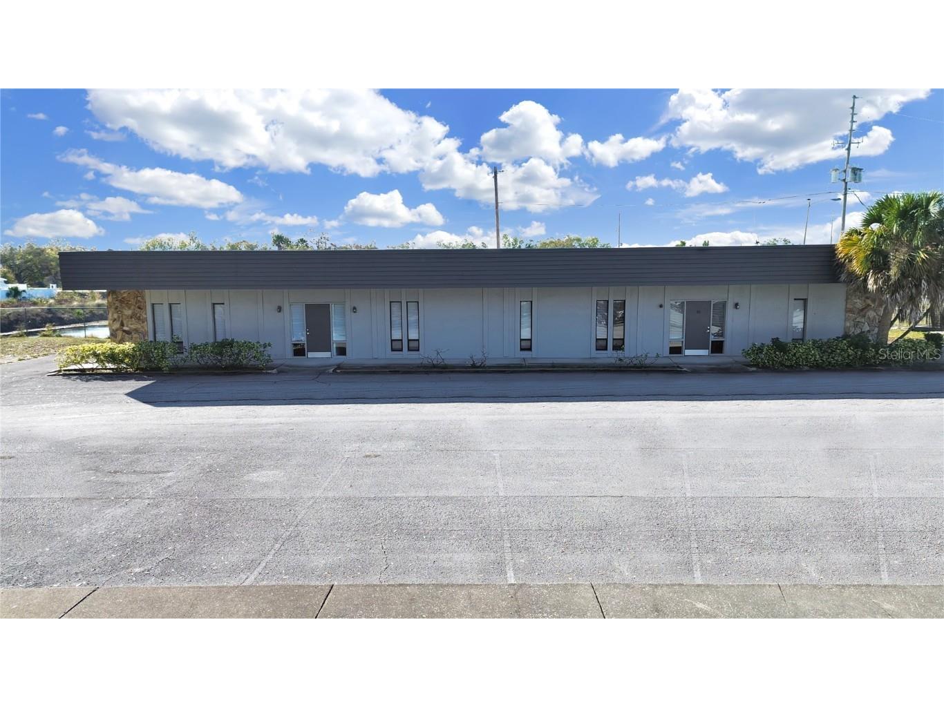 10333 Seminole Boulevard #13/14 Largo FL 33778 TB8341283 image1