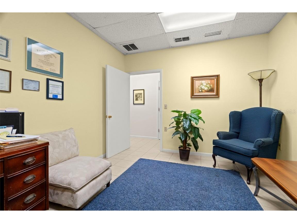 10333 Seminole Boulevard #6 Largo FL 33778 TB8391693 image8