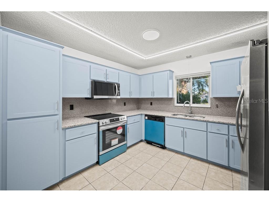 10337 SE 176th Street Summerfield FL 34491 W7880972 image5