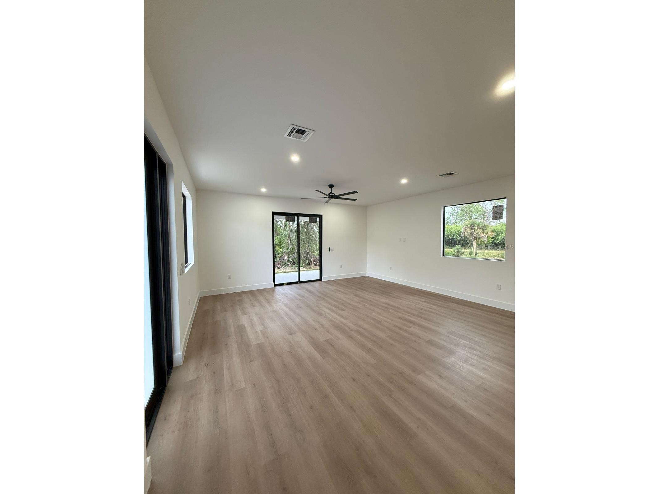 1034 Alcalde Street E Lehigh Acres FL 33974 O6402990 image9