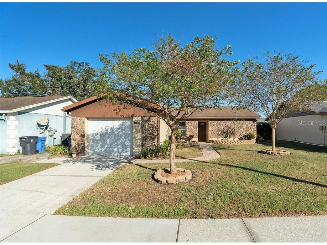 1034 Pine Ridge Circle Brandon FL 33511 TB8323644 image1