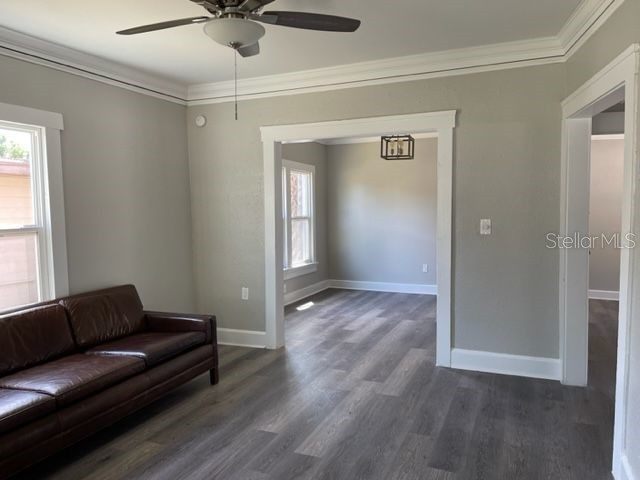 1034 Queen Street N Saint Petersburg FL 33713 TB8450126 image23