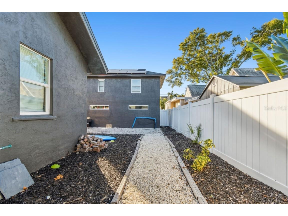 1034 Queen Street N Saint Petersburg FL 33713 TB8450126 image28