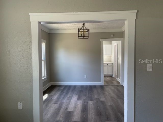 1034 Queen Street N Saint Petersburg FL 33713 TB8450126 image3