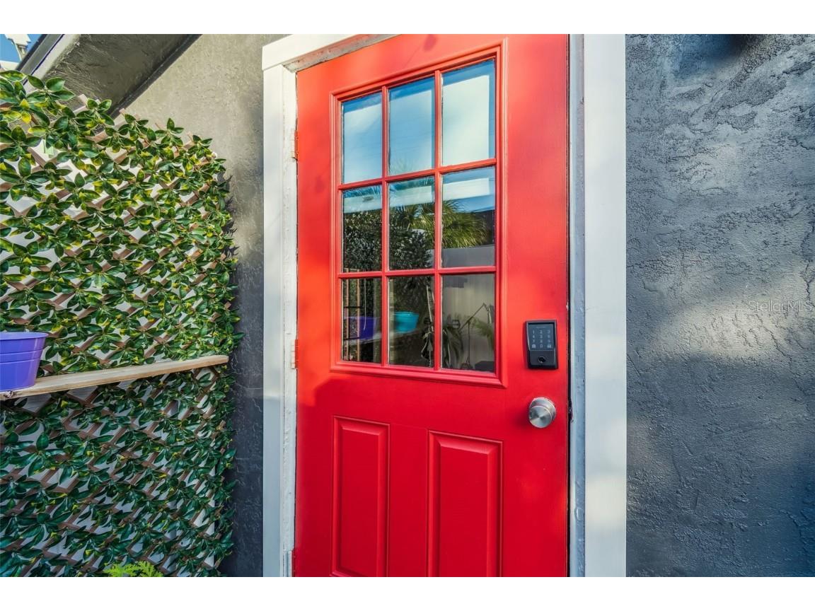 1034 Queen Street N Saint Petersburg FL 33713 TB8450126 image35