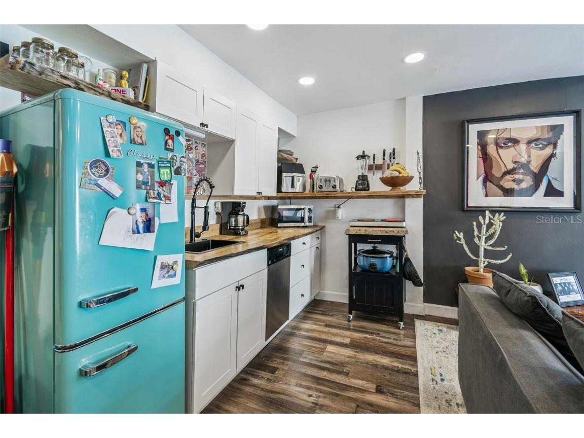 1034 Queen Street N Saint Petersburg FL 33713 TB8450126 image41