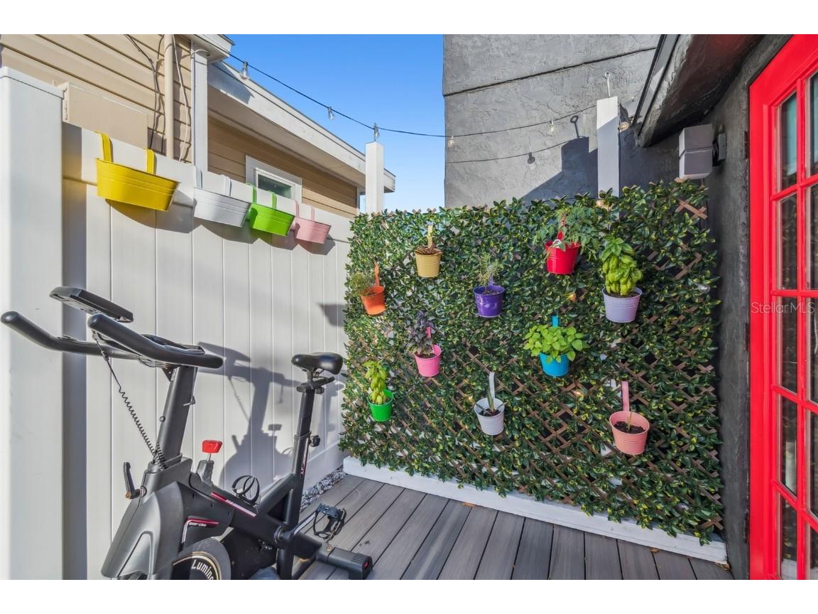 1034 Queen Street N Saint Petersburg FL 33713 TB8450126 image53