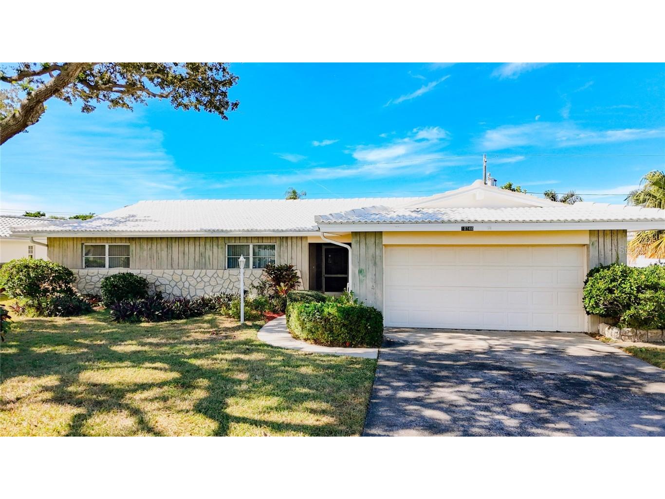 10340 Monarch Drive Largo FL 33774 TB8446829 image1