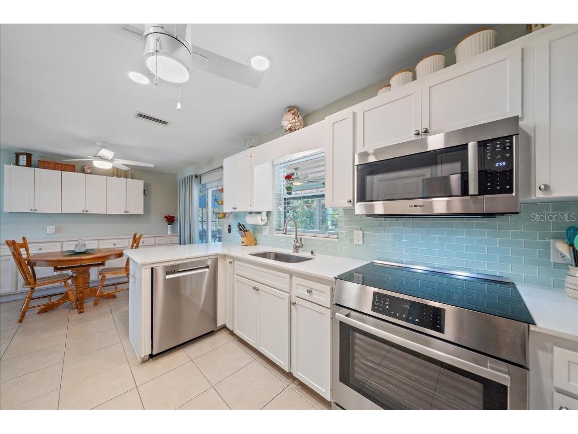 10341 Greenway Avenue Englewood FL 34224 - BUTTERFORD WATERWAY N6139639 image3