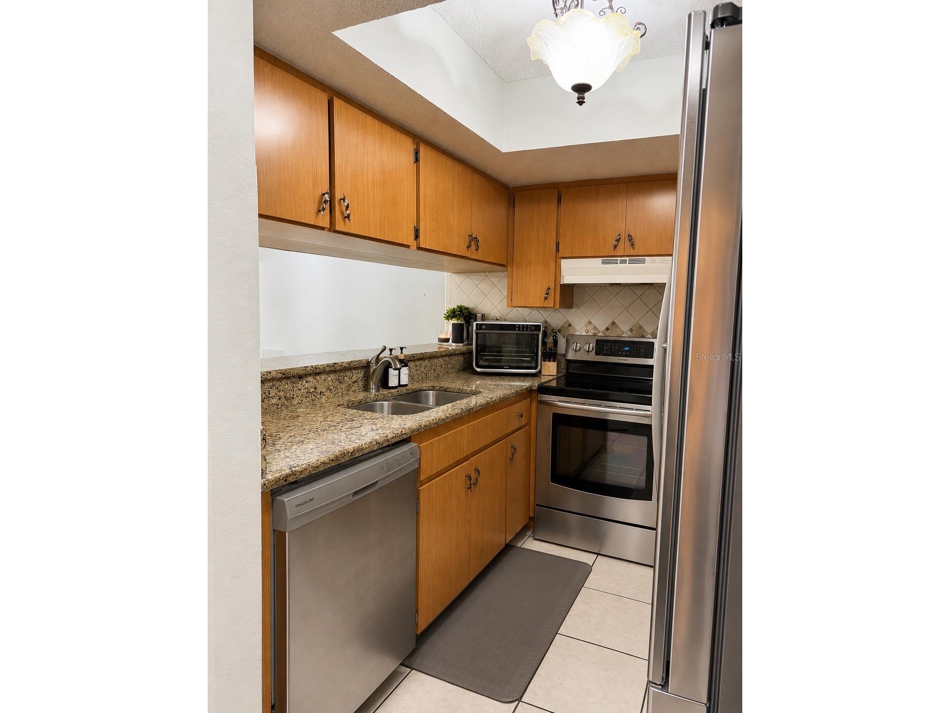 10344 Councils Way Tampa FL 33617 TB8520648 image11