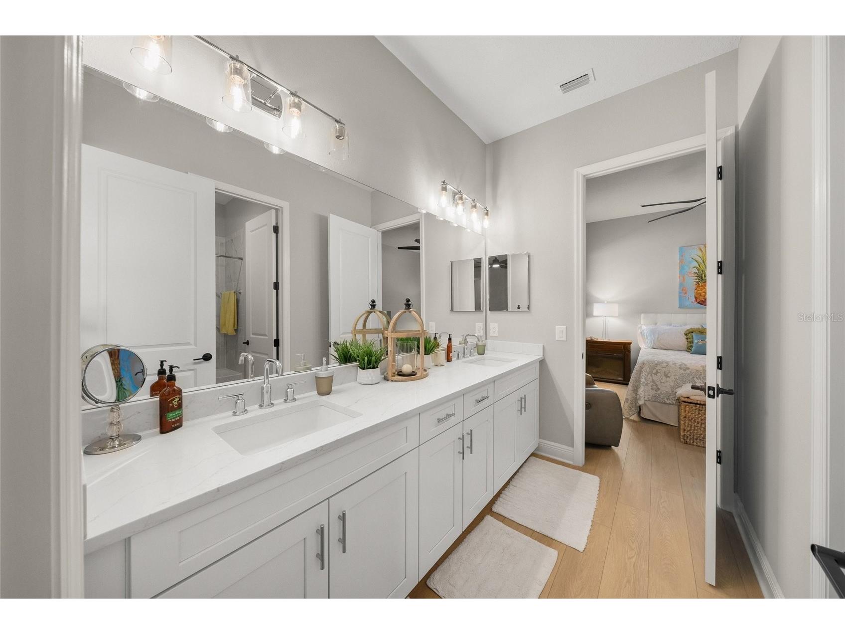 10345 Canaveral Circle Sarasota FL 34241 A4684154 image29
