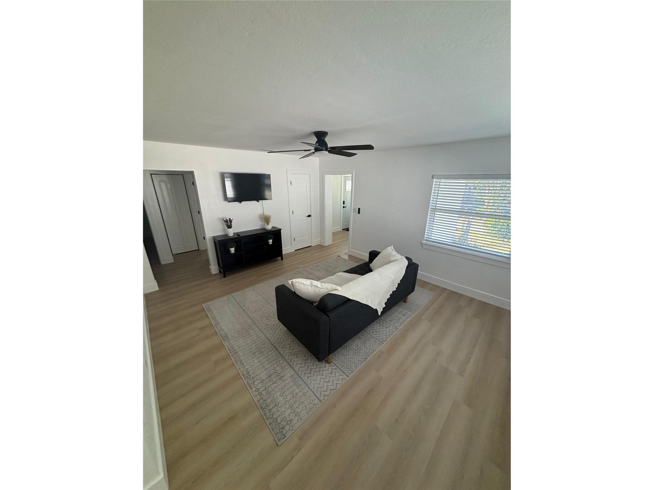 1035 15th Avenue S Saint Petersburg FL 33705 S5151930 image8