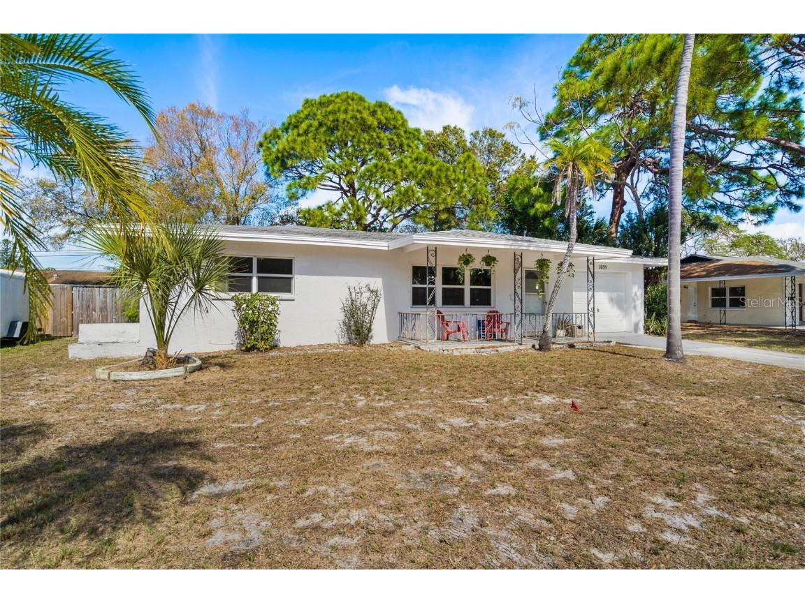 1035 55th Avenue S Saint Petersburg FL 33705 U8189804 image1