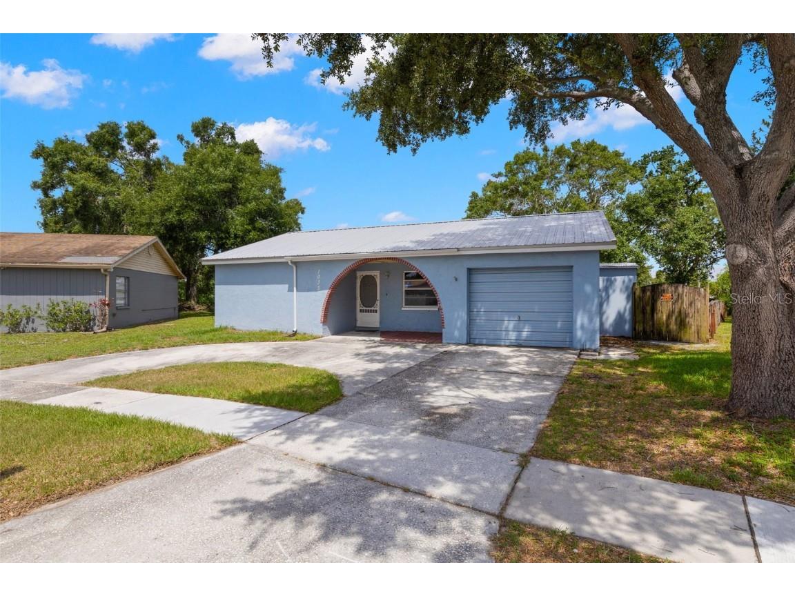 1035 Axlewood Circle Brandon FL 33511 A4654110 image1