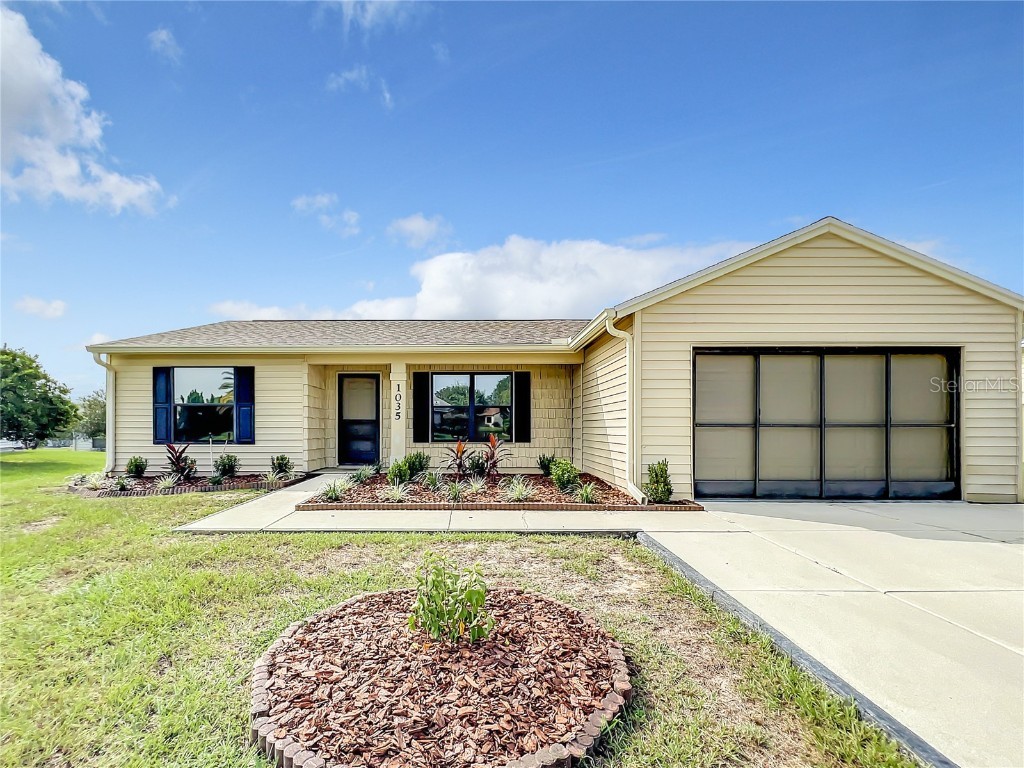 1035 Canary Circle N Lakeland FL 33809 L4939935 image1