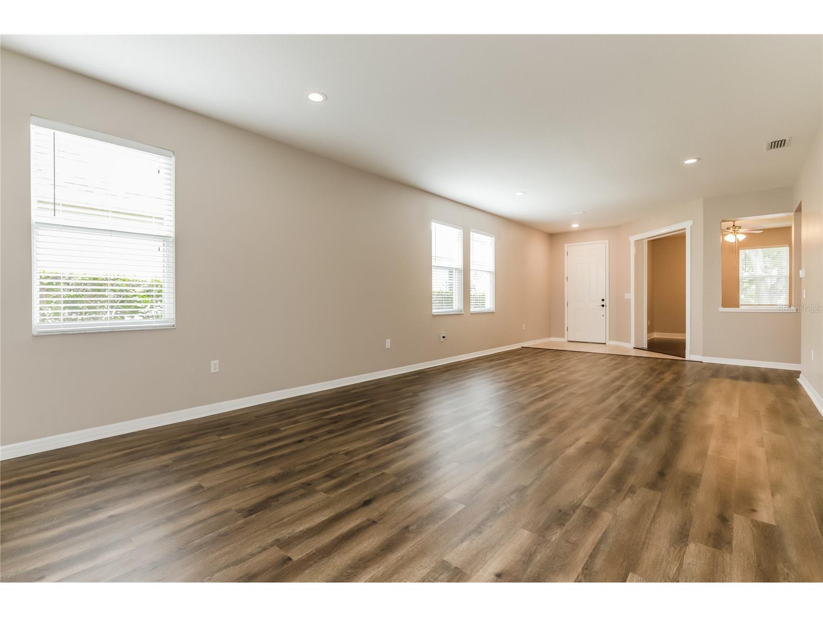 1035 Clearpointe Way Lakeland FL 33813 TB8508974 image3
