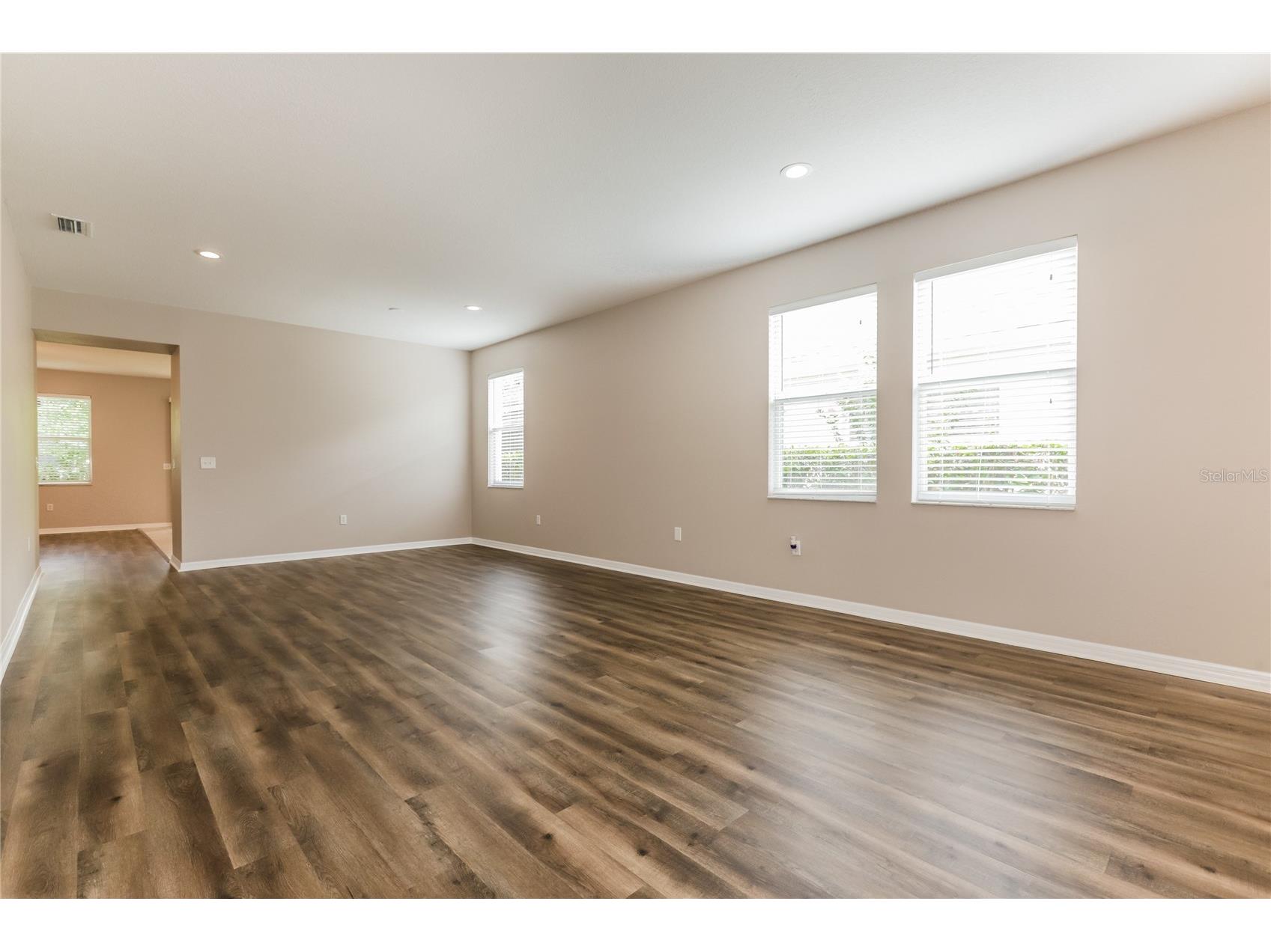 1035 Clearpointe Way Lakeland FL 33813 TB8508974 image4