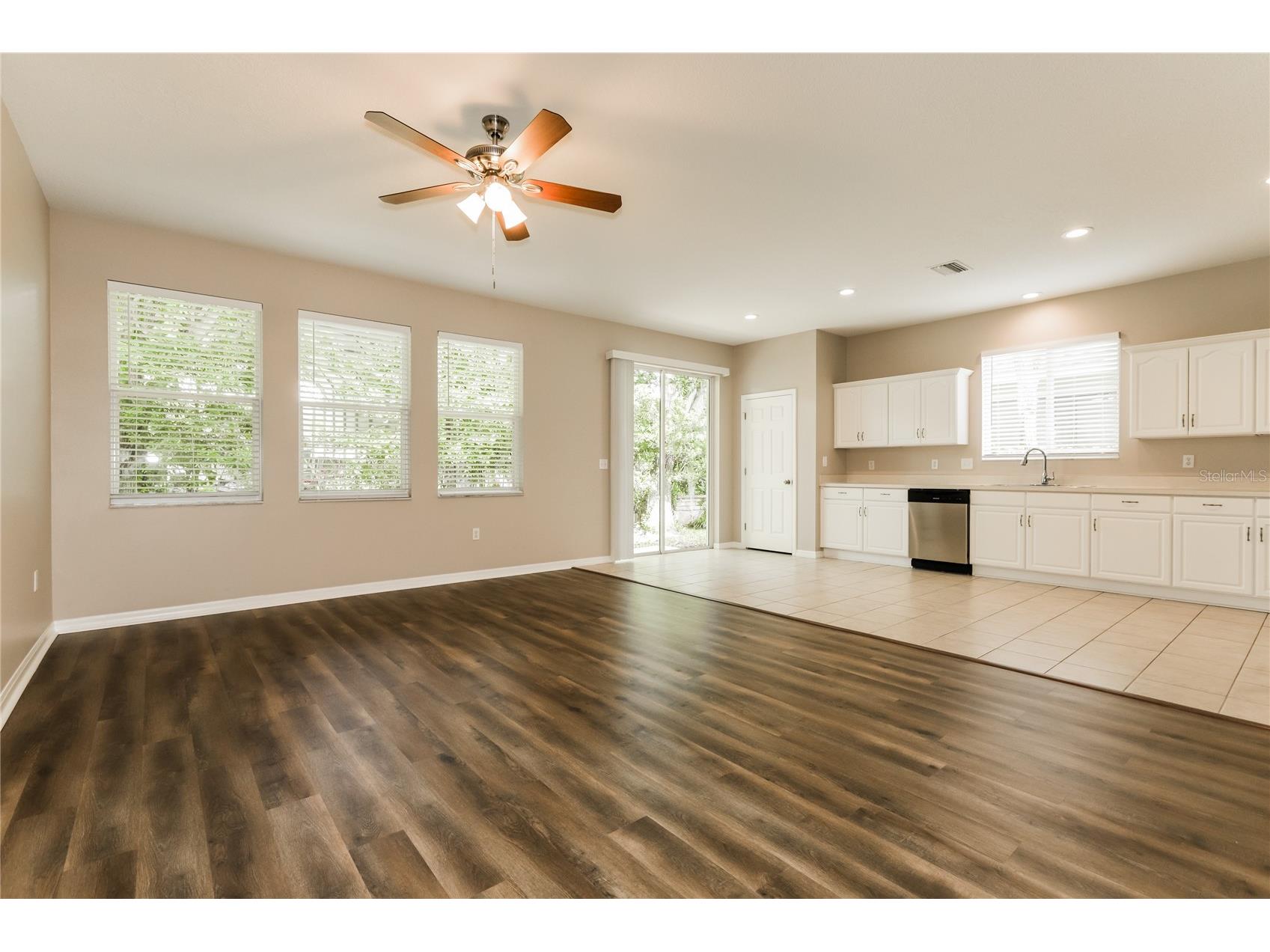 1035 Clearpointe Way Lakeland FL 33813 TB8508974 image5