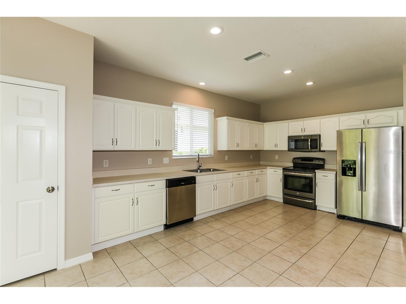 1035 Clearpointe Way Lakeland FL 33813 TB8508974 image7
