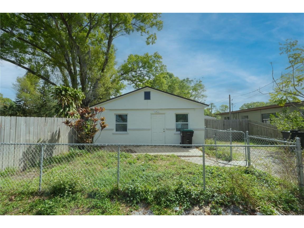 1035 Farwell Avenue Orlando FL 32807 O6187053 image1