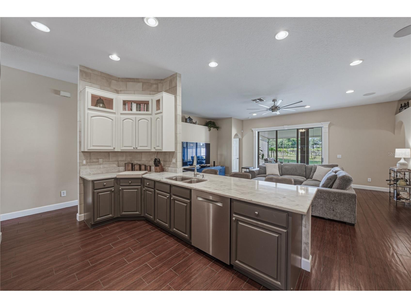 1035 Legends Pass Drive Valrico FL 33594 TB8503186 image18